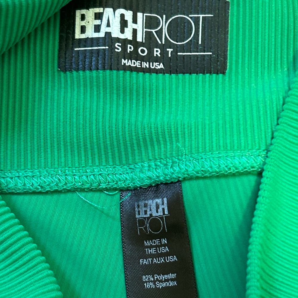 Beach Riot Green Ribbed Leggings - Picture 4 of 4